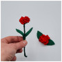 Foldede Silkebåndsblomster (Studenterrose) af Rito Krea - Blomster DIY guide