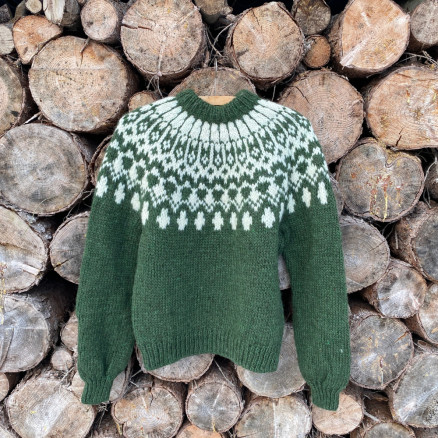 Efterårs Sweater af Knit by Nees - Garnpakke til Efterårs Sweater Str. - X-Small